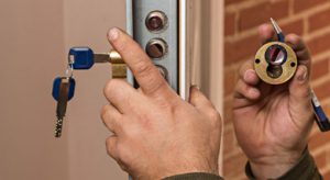 RESIDENTIAL LOCK REPAIR